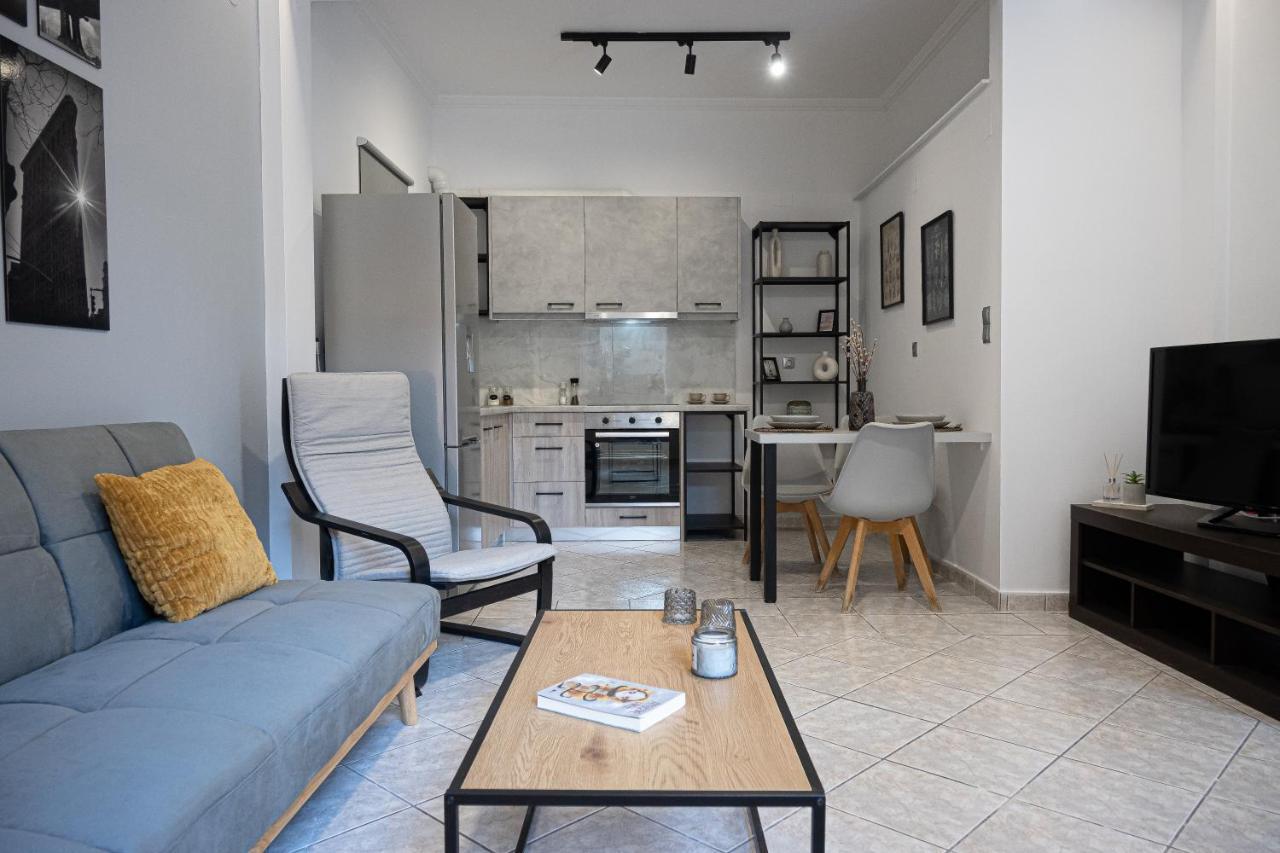 Thalia Apartments 卡拉马塔 外观 照片